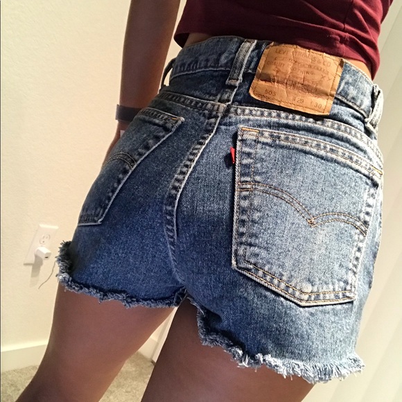 Levi’s 505 Studded Shorts Plain Tab - Picture 2 of 7